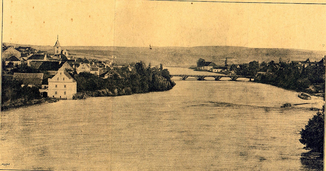 ms-0004-puvodni-dreveny-most-pres-vltavu-v-80-letech-19-stoleti-1140