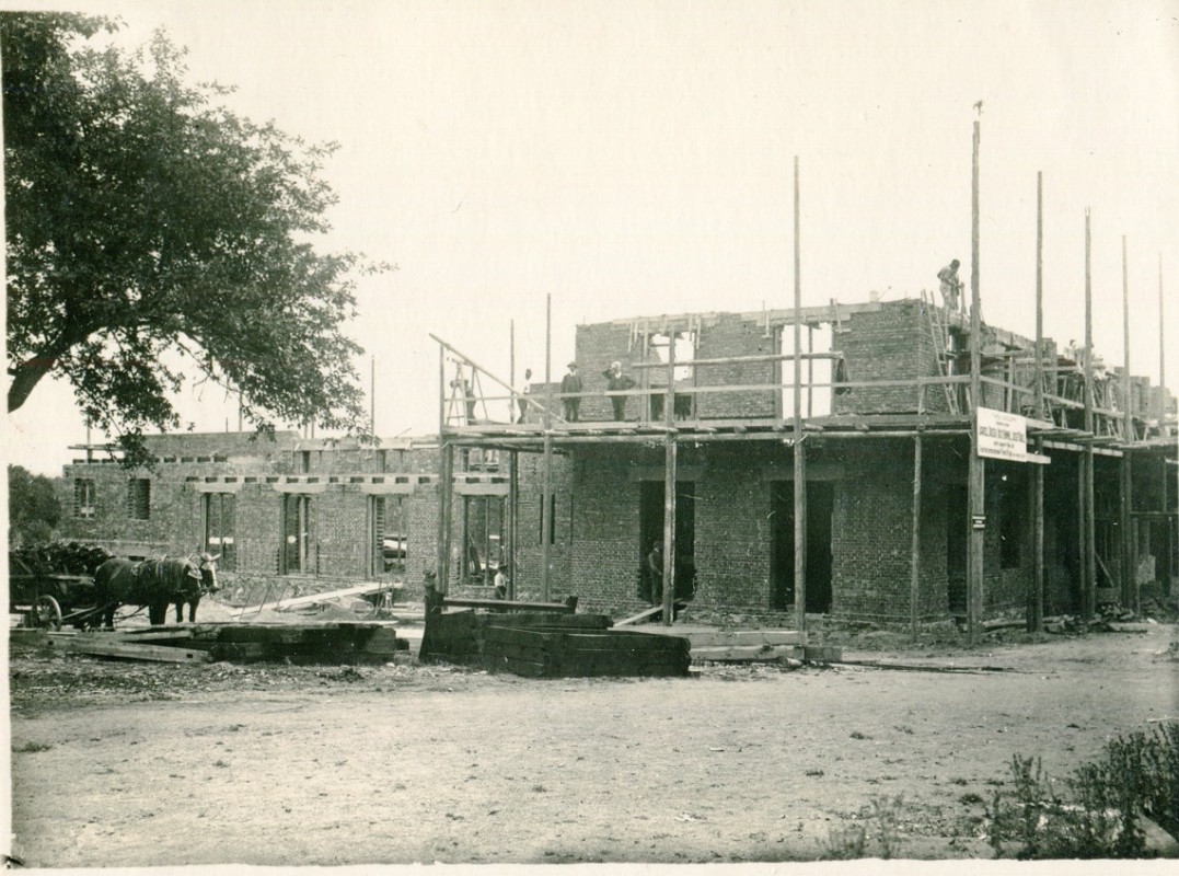 m-00002-vystavba-sokolovna-1929-016-1140